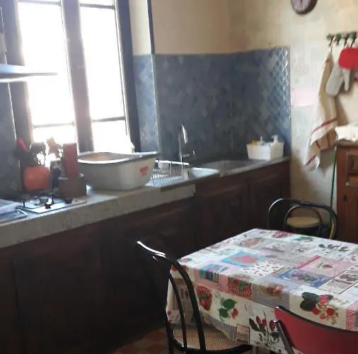 Chez Virginie - Du Bourg Lurdy