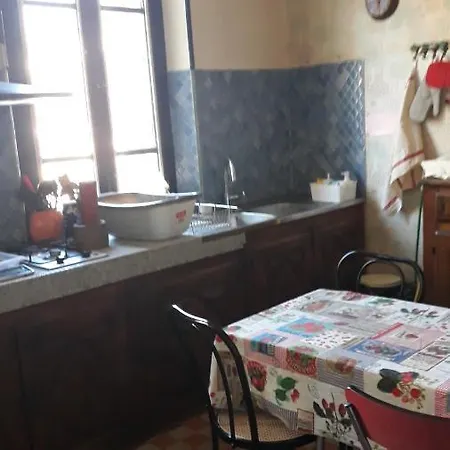 Chez Virginie - Du Bourg Lourdes