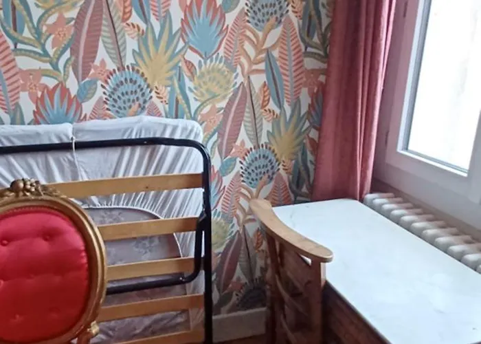 Homestay Chez Virginie - Du Bourg Lourdes