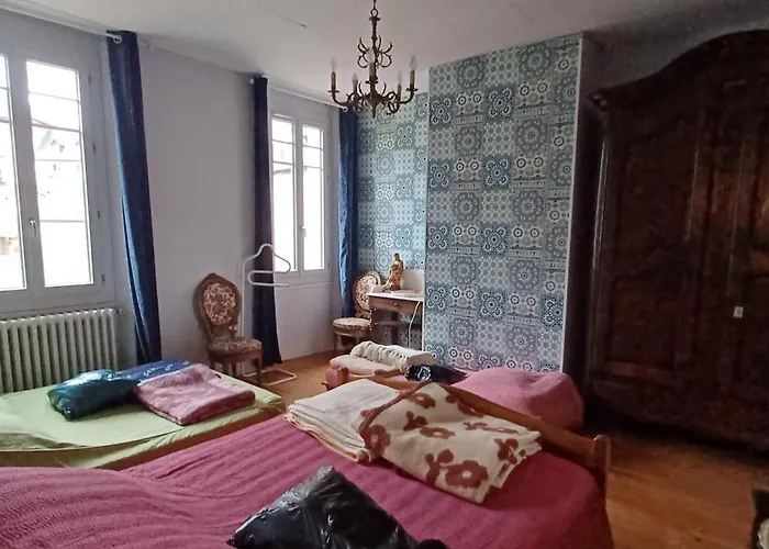 Chez Virginie - Du Bourg Lourdes